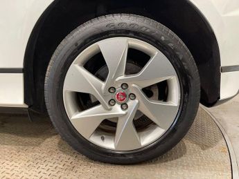 JAGUAR I-PACE 400 90kWh SE SUV 5dr Electric Auto 4WD (400 ps)