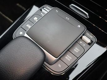 MERCEDES-BENZ A-CLASS 1.3 A180 AMG Line Edition (Executive) Hatchback 5dr Petrol 7G-DC