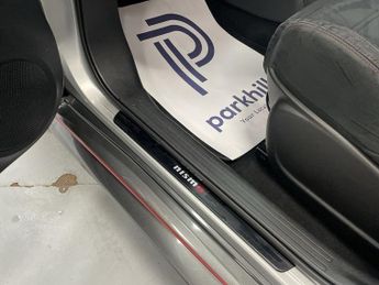 NISSAN JUKE 1.6 DIG-T Nismo RS SUV 5dr Petrol Manual Euro 6 (218 ps) - AA IN