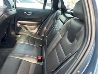 VOLVO V60 2.0 D3 Inscription Pro Estate 5dr Diesel Auto Euro 6 (s/s) (150 