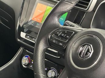 MG MG ZS 44.5kWh Exclusive SUV 5dr Electric Auto (143 ps)