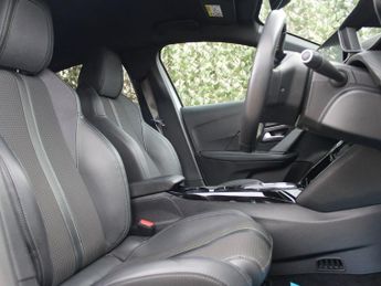 PEUGEOT E-208 50kWh GT Hatchback 5dr Electric Auto (7kW Charger) (136 ps)