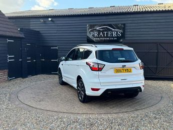 FORD KUGA 1.5 TDCi ST-Line SUV 5dr Diesel Powershift Euro 6 (s/s) (120 ps)