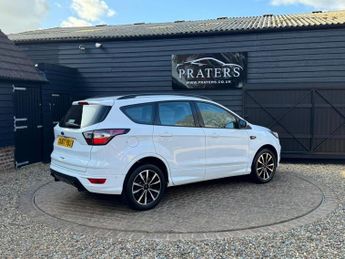 FORD KUGA 1.5 TDCi ST-Line SUV 5dr Diesel Powershift Euro 6 (s/s) (120 ps)