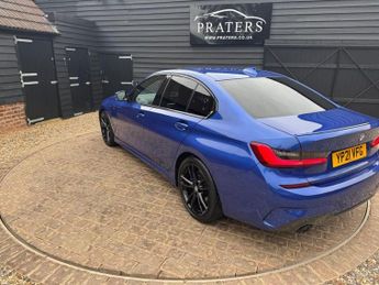 BMW 3 SERIES 2.0 320d MHT M Sport Saloon 4dr Diesel Hybrid Auto Euro 6 (s/s) 