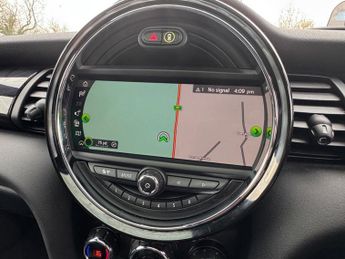 MINI Electric Hatch Cooper SE 32.6kWh Level 3 Hatchback 3dr Electric Auto 