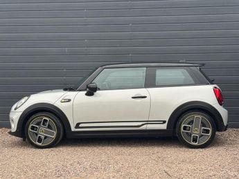 MINI Electric Hatch Cooper SE 32.6kWh Level 3 Hatchback 3dr Electric Auto 