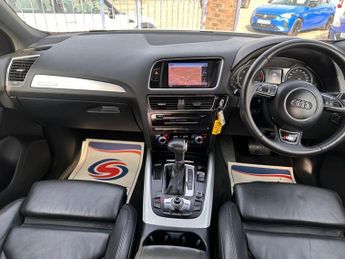 AUDI Q5 2.0 TDI S line Plus SUV 5dr Diesel S Tronic quattro Euro 5 (s/s)