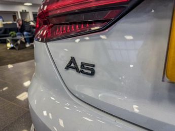AUDI A5 2.0 TDI S line Coupe 2dr Diesel S Tronic Euro 6 (s/s) (190 ps)