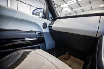LAND ROVER RANGE ROVER SPORT 5.0 P575 V8 SVR SUV 5dr Petrol Auto 4WD Euro 6 (s/s) (575 ps)
