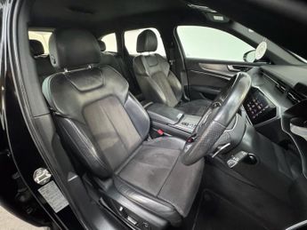 AUDI A6 AVANT 2.0 TDI 40 S line Estate 5dr Diesel S Tronic Euro 6 (s/s) (204 p