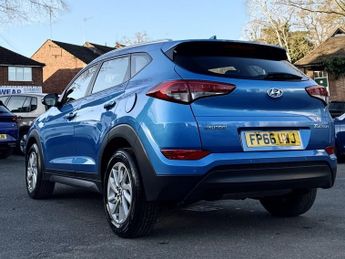 HYUNDAI TUCSON 1.7 CRDi Blue Drive SE Nav SUV 5dr Diesel DCT Euro 6 (s/s) (141 