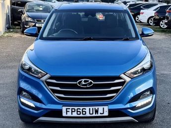 HYUNDAI TUCSON 1.7 CRDi Blue Drive SE Nav SUV 5dr Diesel DCT Euro 6 (s/s) (141 