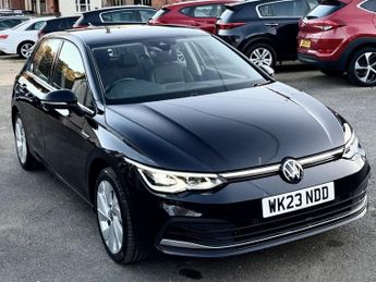 VOLKSWAGEN GOLF 1.5 eTSI MHEV Style Hatchback 5dr Petrol Hybrid DSG Euro 6 (s/s)