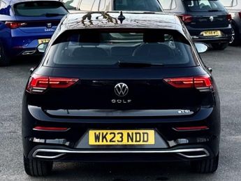 VOLKSWAGEN GOLF 1.5 eTSI MHEV Style Hatchback 5dr Petrol Hybrid DSG Euro 6 (s/s)