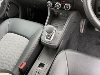 RENAULT ZOE R135 52kWh GT Line Hatchback 5 Door Electric Automatic Blue (i, 