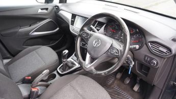 VAUXHALL CROSSLAND X 1.6 Turbo D ecoTEC SE Nav SUV 5dr Diesel Manual Euro 6 (s/s) (99
