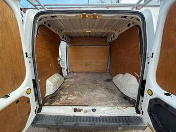 FORD TRANSIT CONNECT 1.8 TDCi T200 Panel Van 4dr Diesel Manual L1 H1 (74 bhp)