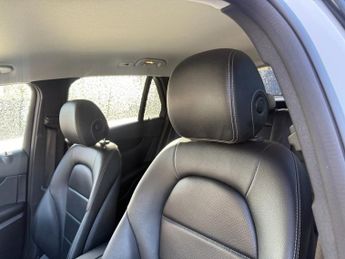 MERCEDES-BENZ GLC 2.0 GLC250 Urban Edition SUV 5dr Petrol G-Tronic+ 4MATIC Euro 6 