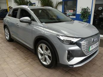 AUDI Q4 E-TRON 40 S line SUV 5dr Electric Auto 82kWh (204 ps)