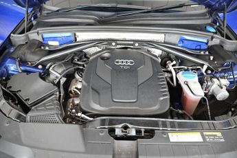 AUDI Q5 2.0 TDI S line Plus SUV 5dr Diesel S Tronic quattro Euro 6 (s/s)
