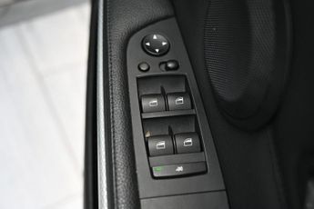 BMW 3 SERIES 2.0 320d Sport Plus Edition Touring 5dr Diesel Steptronic Euro 5