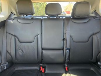 JEEP COMPASS 1.4T MultiAirII Limited SUV 5dr Petrol Auto 4WD Euro 6 (s/s) (17