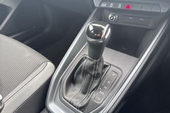 AUDI A1 1.5 TFSI 35 S line Sportback 5dr Petrol S Tronic Euro 6 (s/s) (1