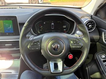MG MG HS 1.5 T-GDI Exclusive SUV 5dr Petrol DCT Euro 6 (s/s) (162 ps)