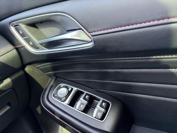 MG MG HS 1.5 T-GDI Exclusive SUV 5dr Petrol DCT Euro 6 (s/s) (162 ps)