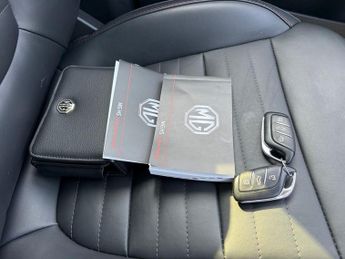 MG MG HS 1.5 T-GDI Exclusive SUV 5dr Petrol DCT Euro 6 (s/s) (162 ps)