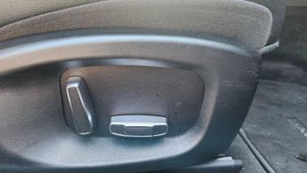 JAGUAR XE 2.0d Landmark Saloon 4dr Diesel Auto Euro 6 (s/s) (180 ps)