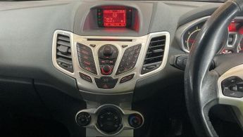 FORD FIESTA 1.4 Zetec Hatchback 5dr Petrol Manual (133 g/km, 94 bhp)
