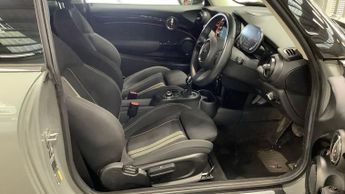 MINI Electric Hatch Cooper SE 32.6kWh Level 1 Hatchback 3dr Electric Auto (184 ps)
