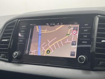 SKODA KAROQ 1.5 TSI ACT SportLine SUV 5dr Petrol DSG Euro 6 (s/s) (150 ps)