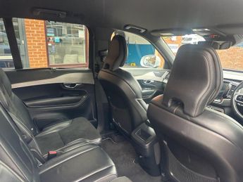 VOLVO XC90 2.0 D5 PowerPulse R-Design SUV 5dr Diesel Auto 4WD Euro 6 (s/s) 