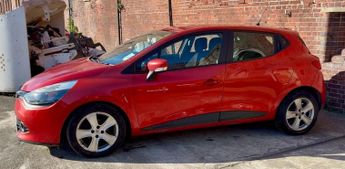RENAULT CLIO 0.9 TCE EXPRESSION + ENERGY 5 DOOR