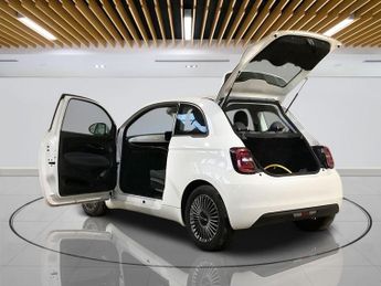 FIAT 500E 42kWh Icon Hatchback 3dr Electric Auto (118 ps)