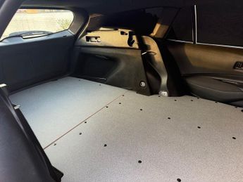 TOYOTA COROLLA 1.8 VVT-h Car Derived Van 5dr Petrol Hybrid CVT Euro 6 (s/s) (12