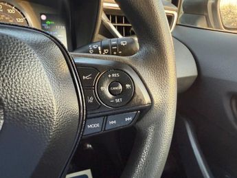 TOYOTA COROLLA 1.8 VVT-h Car Derived Van 5dr Petrol Hybrid CVT Euro 6 (s/s) (12