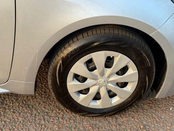 TOYOTA COROLLA 1.8 VVT-h Car Derived Van 5dr Petrol Hybrid CVT Euro 6 (s/s) (12