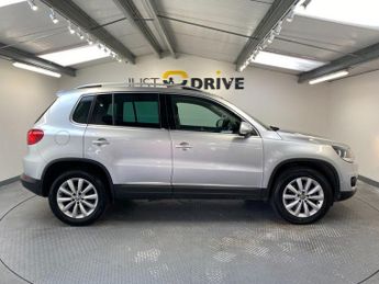 VOLKSWAGEN TIGUAN 2.0 TDI BlueMotion Tech Match SUV 5dr Diesel DSG 4WD Euro 5 (s/s