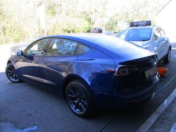 TESLA Model 3 (Dual Motor) Long Range Saloon 4dr Electric Auto 4WDE (346 ps)