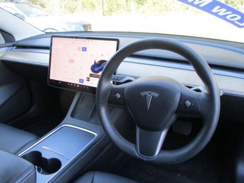 TESLA Model 3 (Dual Motor) Long Range Saloon 4dr Electric Auto 4WDE (346 ps)