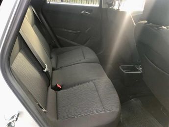 VAUXHALL ASTRA 1.6 16V Exclusiv Sports Tourer 5dr Petrol Auto Euro 5 (115 ps)