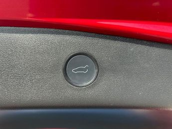 TESLA Model 3 (Dual Motor) Long Range Saloon 4dr Electric Auto 4WDE (346 ps)