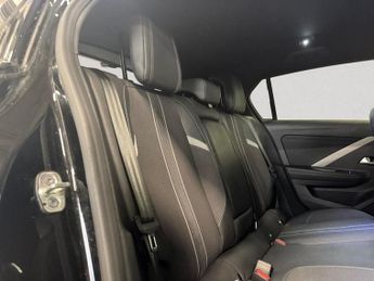 VAUXHALL ASTRA 1.2 Turbo GS Hatchback 5dr Petrol Auto Euro 6 (s/s) (130 ps)