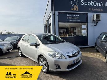 TOYOTA AURIS 1.8 VVT-h T4 Hatchback 5dr Petrol Hybrid CVT Euro 5 (s/s) (136 p