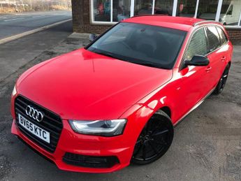 AUDI A4 AVANT 2.0 TDI Black Edition Estate 5dr Diesel Multitronic Euro 6 (s/s)