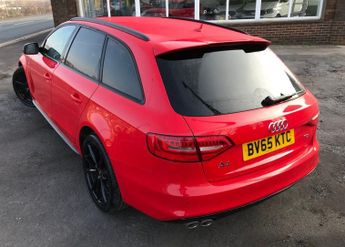AUDI A4 AVANT 2.0 TDI Black Edition Estate 5dr Diesel Multitronic Euro 6 (s/s)